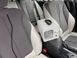 Traitement complémentaire à l’ozone dans l’habitacle vide d’une voiture